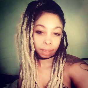 Meet your Posher, Tiffany